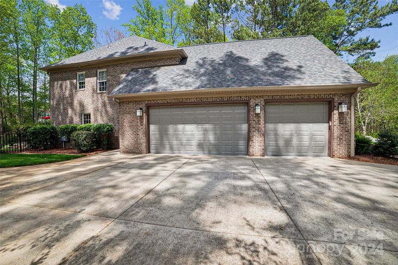 4105 Crepe Ridge Dr, Denver, NC 28037