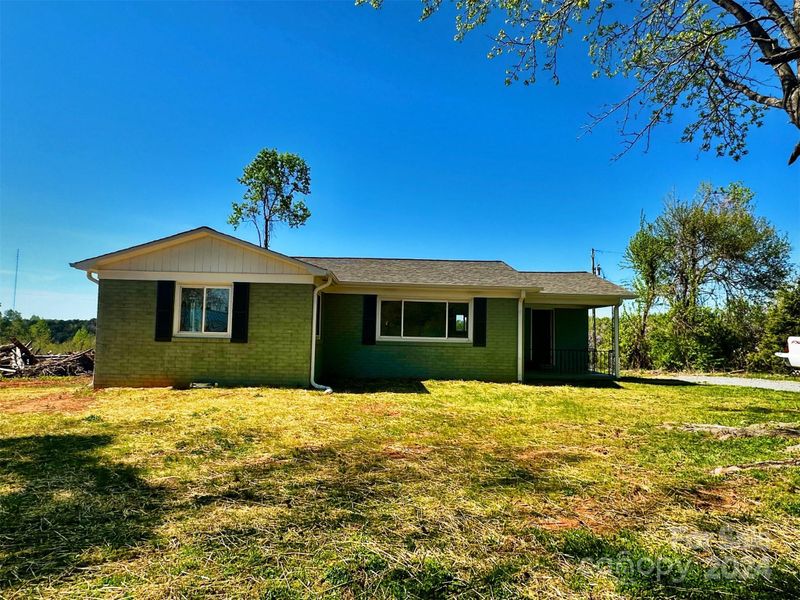330 33rd St, Hickory, NC 28602