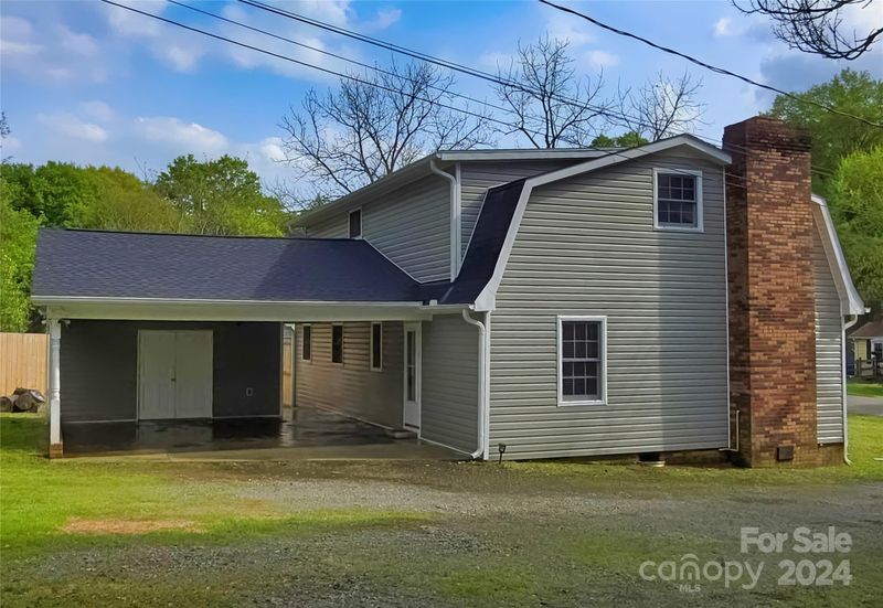 404 Henry St, Belmont, NC 28012