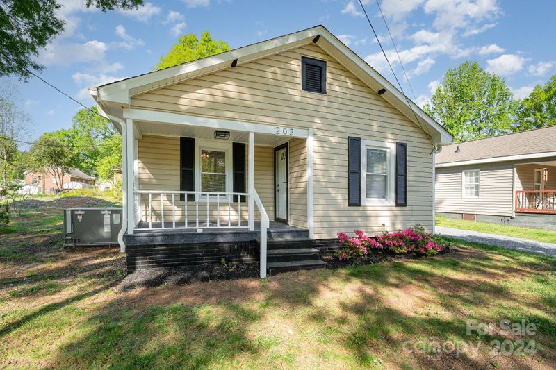 202 Brown St SW, Concord, NC 28027