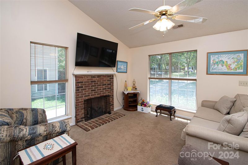 219 Stratford Dr, Indian Trail, NC 28079