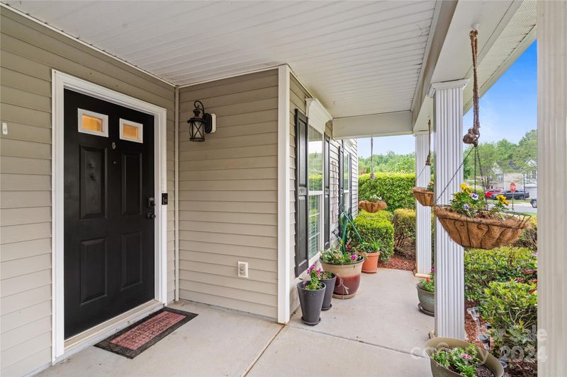 1127 Triece Ln, Charlotte, NC 28215