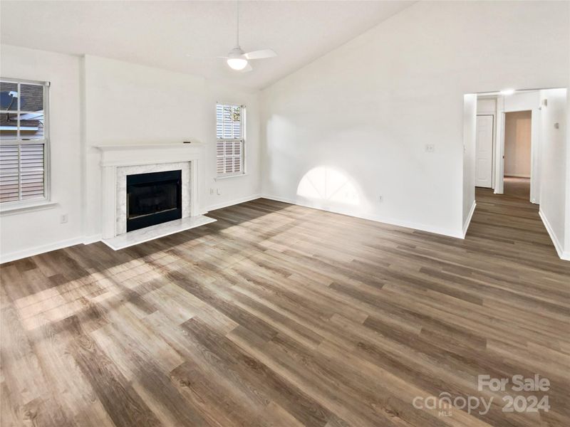 8010 Count Fleet Ln, Charlotte, NC 28215