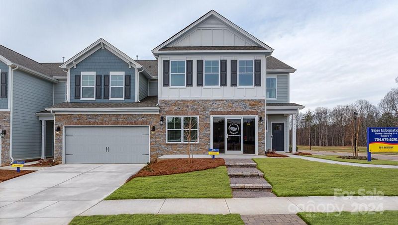7866 Iron Rd, Sherrills Ford, NC 28673