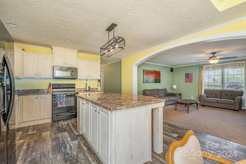 6624 Sturdivant Landing Dr, Monroe, NC 28112
