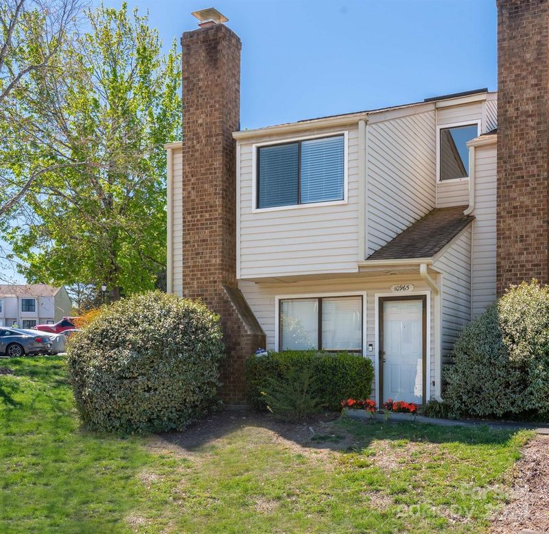 10965 Carmel Crossing Rd, Charlotte, NC 28226