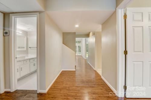 185 Riverview Ter, Lake Wylie, SC 29710