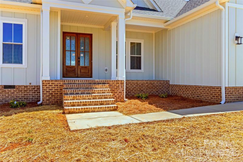 104 Capstone Ct, Statesville, NC 28625
