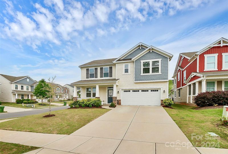 1651 Rutledge Hills Dr, York, SC 29745