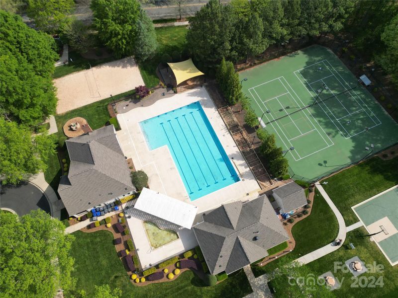8927 Glade Ct, Huntersville, NC 28078