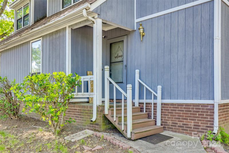 10423 Osprey Dr, Pineville, NC 28134