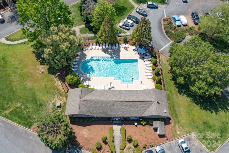 13824 Queens Harbor Rd #K, Charlotte, NC 28278