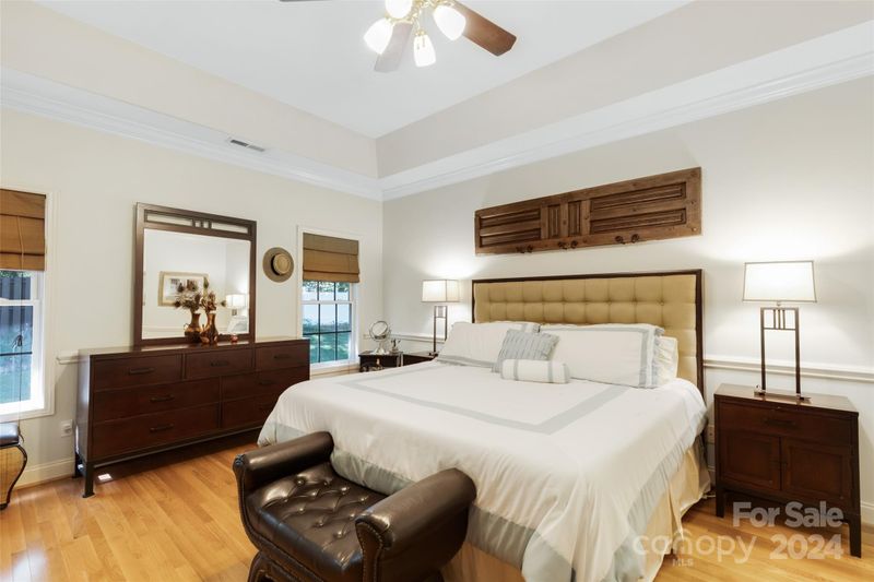 4789 Meadow Lark Ln, Hickory, NC 28602