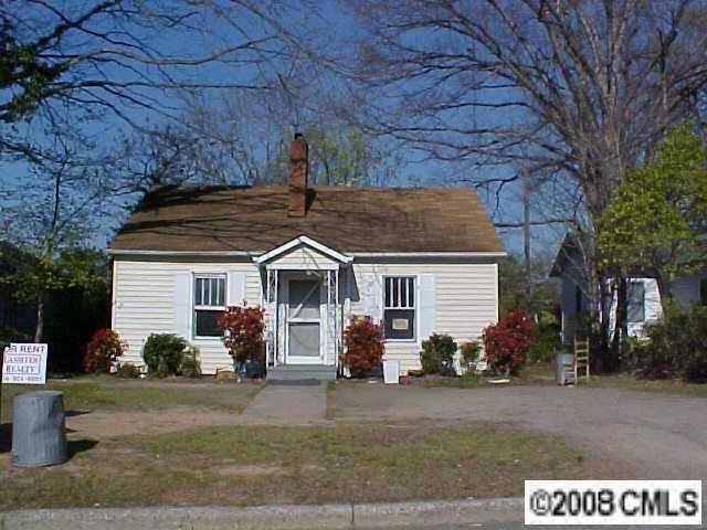 1336 7th St, Statesville, NC 28677