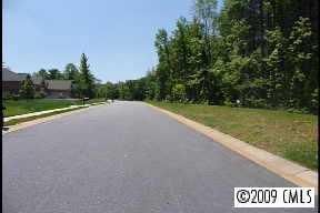 24 Shiny Leaf Dr, Denver, NC 28037