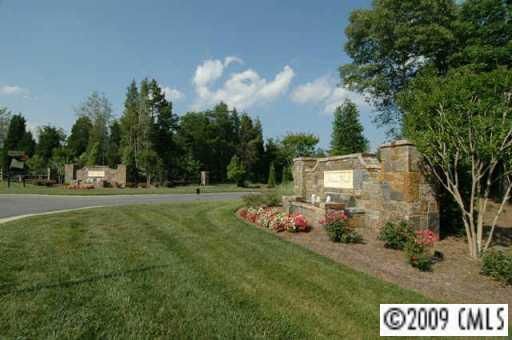 25 Windy Ridge Dr, Iron Station, NC 28080