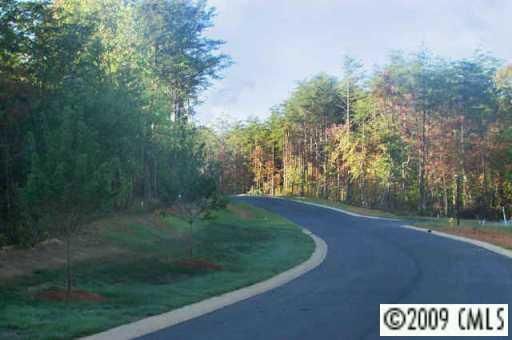 32 James Plantation Dr, Denver, NC 28037