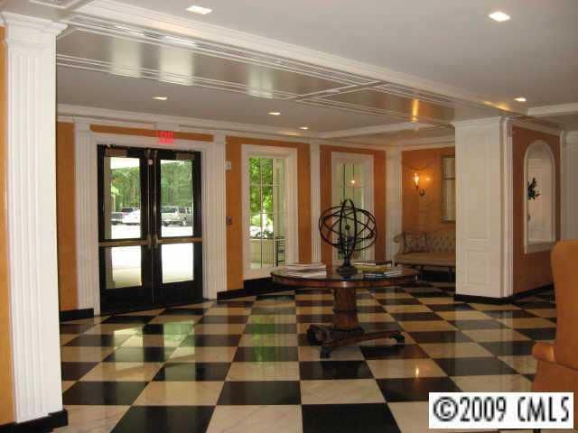 2633 Richardson Dr #4A, Charlotte, NC 28211