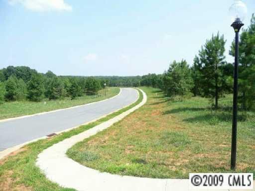 77 Erie View Dr, Denver, NC 28037
