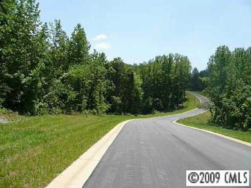 17 Windy Ridge Dr, Iron Station, NC 28080