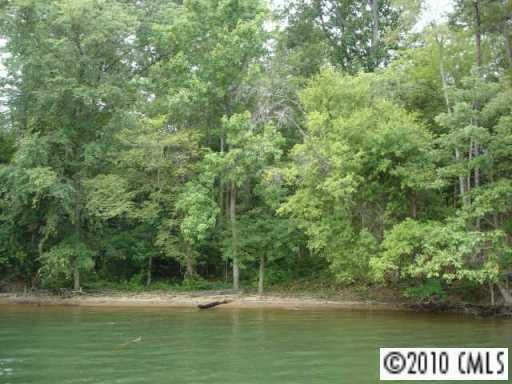 4426 Button Pointe Ct, Charlotte, NC 28216