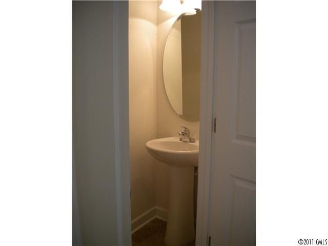 104 S Clauser Rd, Mount Holly, NC 28120