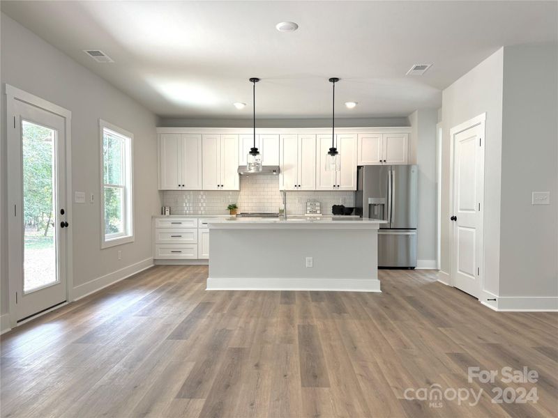 115 Kam Dr, Mooresville, NC 28115