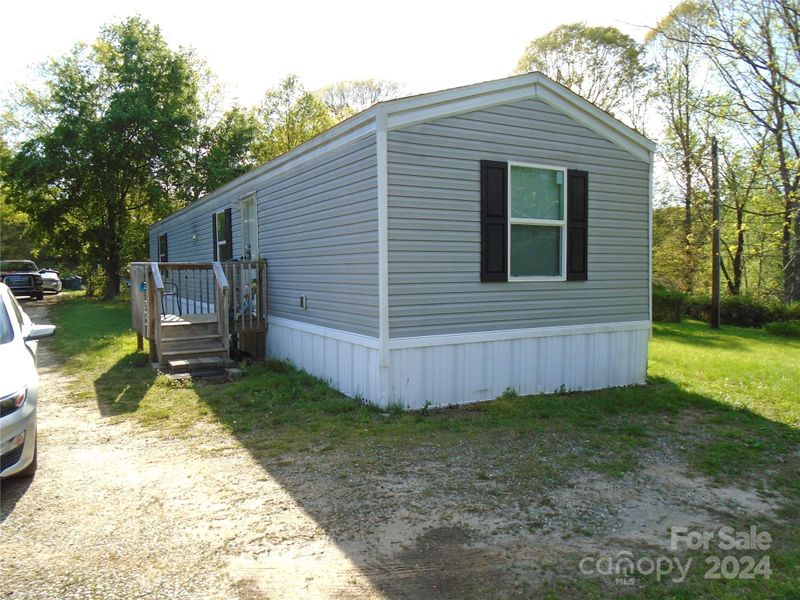 1990 Benny Dr, Conover, NC 28613