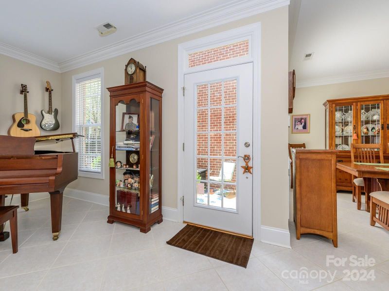 219 Twain Ave, Davidson, NC 28036