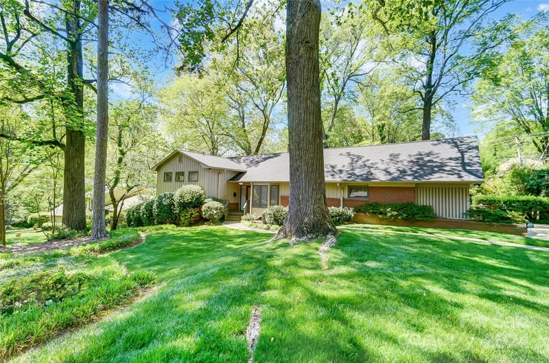 3214 Mountainbrook Rd, Charlotte, NC 28210