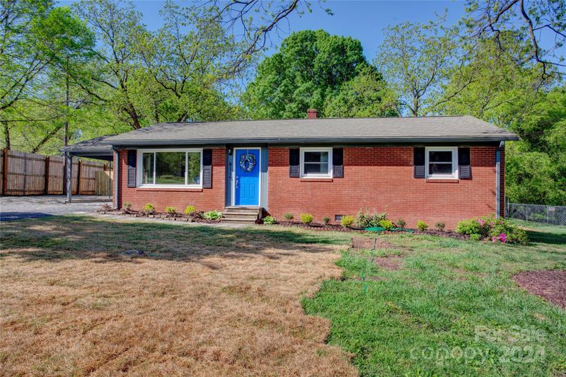 8115 Old Plank Rd, Charlotte, NC 28216