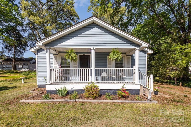 1047 Pine Circle Dr NW, Concord, NC 28027