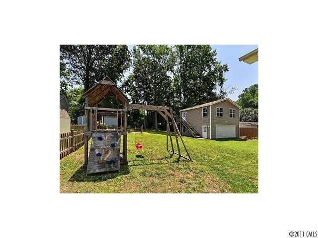 903 S Main St, Belmont, NC 28012