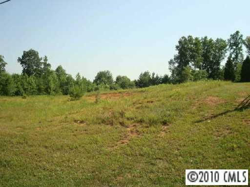 840 Old Willis School Rd, Dallas, NC 28034