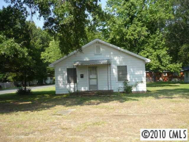 708 S Bragg St, Monroe, NC 28112