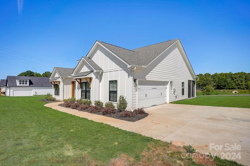2713 New Salem Rd, Monroe, NC 28110