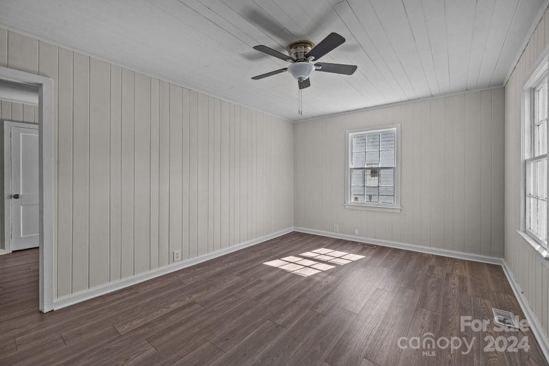 416 Eighth Ave, Gastonia, NC 28054