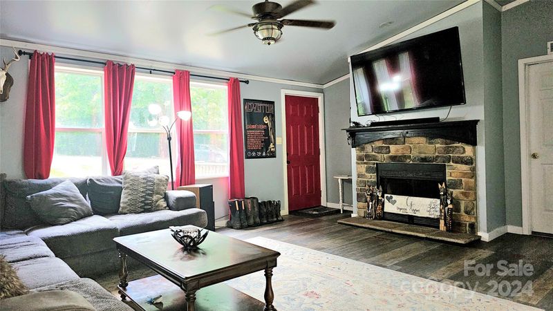 5015 Medlin Rd, Monroe, NC 28112