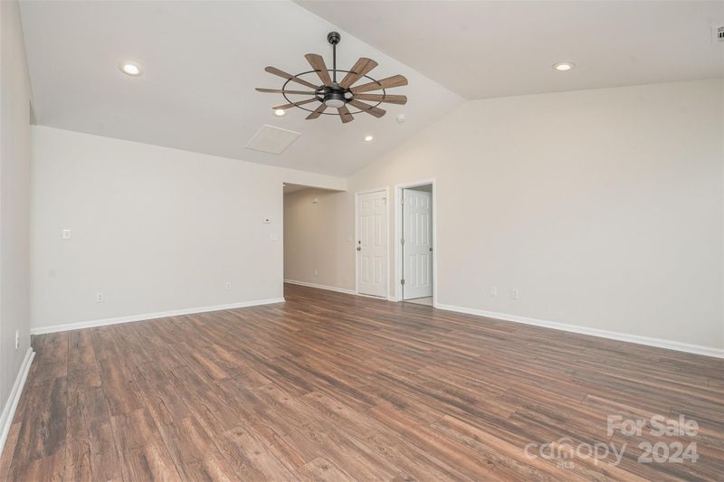 2937 Deep Cove Dr NW, Concord, NC 28027
