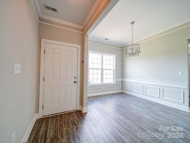 962 Miles Rd, Dallas, NC 28034