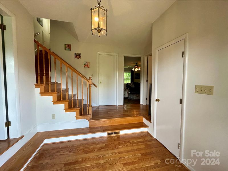 1065 Duchess Dr, Mount Pleasant, NC 28124