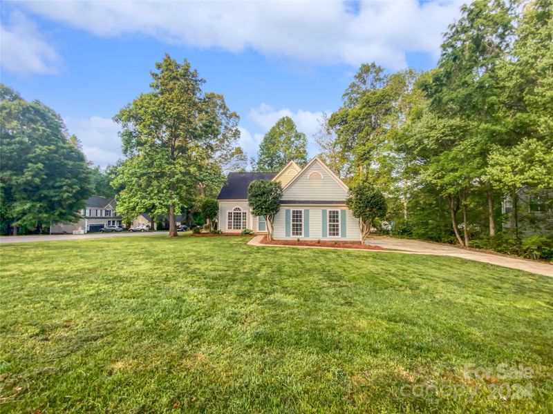 103 Summerbrook Ln, Mooresville, NC 28117
