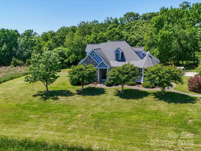 1818 Snyders Store Rd, Wingate, NC 28174