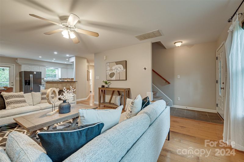 4911 Prentice Pl, Charlotte, NC 28210