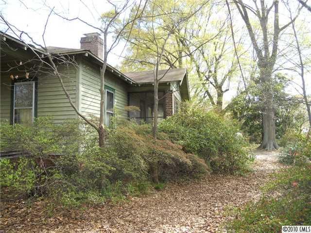 2425 Southpoint Rd, Belmont, NC 28012