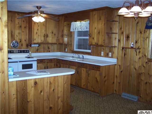 1185 Howards Creek Mill Rd, Vale, NC 28168