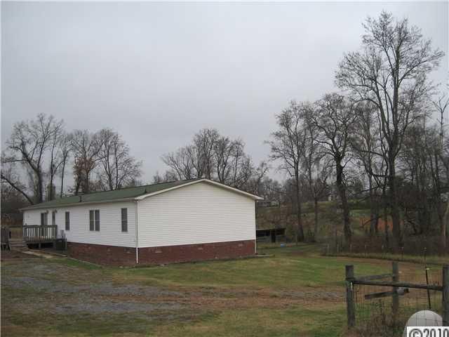 7287 Hull Rd, Cherryville, NC 28021