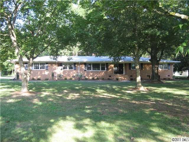 3317 Lancaster Hw, Monroe, NC 28112
