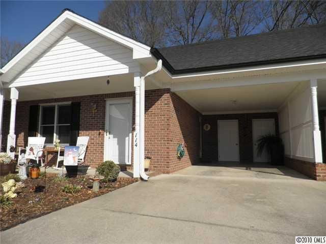 114 Balsam Dr #114, Lincolnton, NC 28092