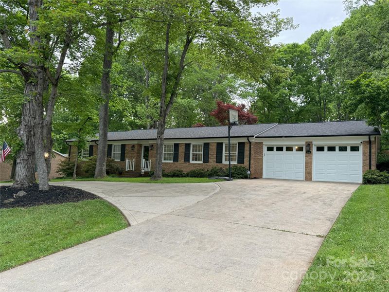 646 Heatherly Rd, Mooresville, NC 28115
